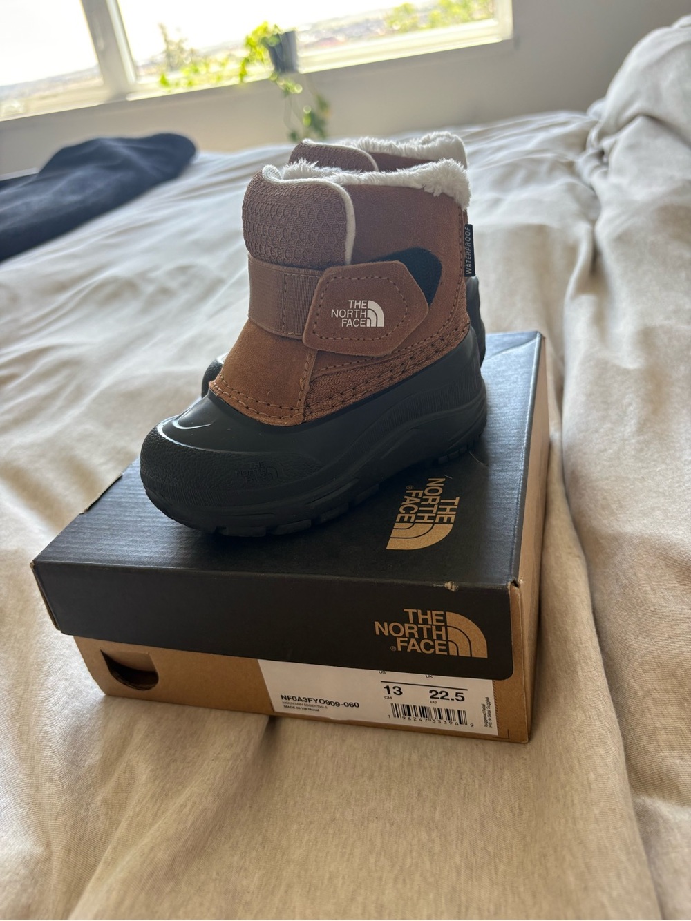 The North Face | Brown Winter Boots - Insulated, Waterproof - NIB